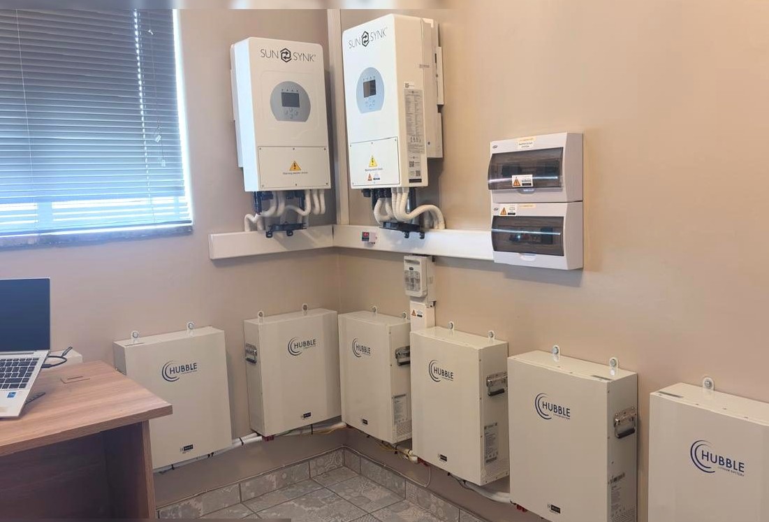 SunSynk inverters and Hubble lithium battery wall installation
